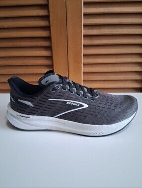 Brooks Hyperion Gunmetal Black Men's Running Shoe * Size: 8.5 (Medium)